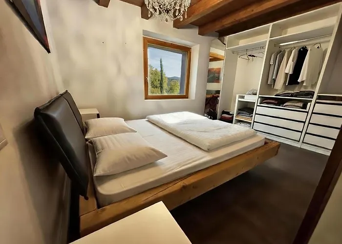 Podere Poderino 빌라 *